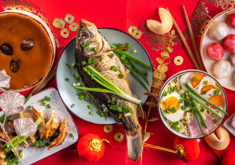 tradycyjne potrawy na Chiński Nowy Rok i Święto Wiosny, ryba, pierożki, link do kurs języka chińskiego w szkoła Kierunek Wschód